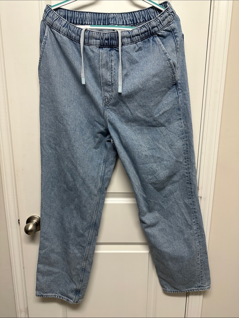 H&M Relaxed Light Blue Denim Jogger Jeans